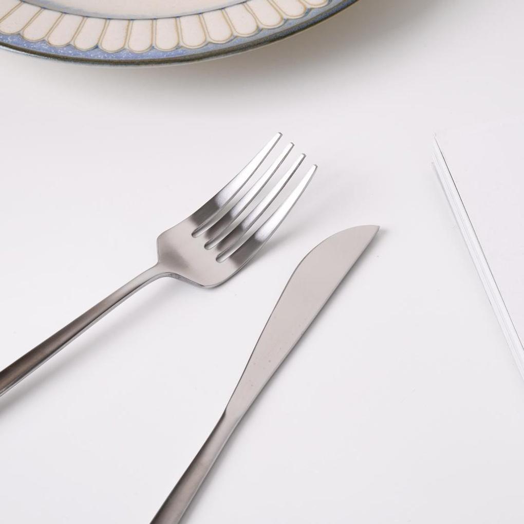 Avella Premium Błyszcząca i Matowa Zastawa Stołowa Srebrny Widelec