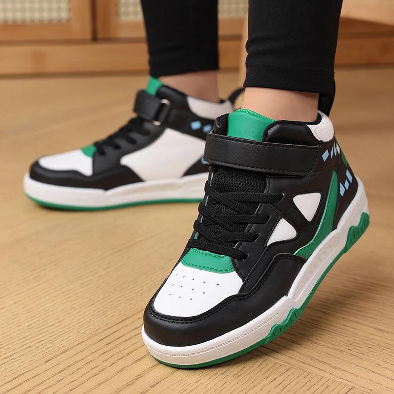 Children Casual Shoes Leather Easy To Put on Take Off School Sports Shoes Boys New Flat Non Slip Outdoor Walking Board Shoes