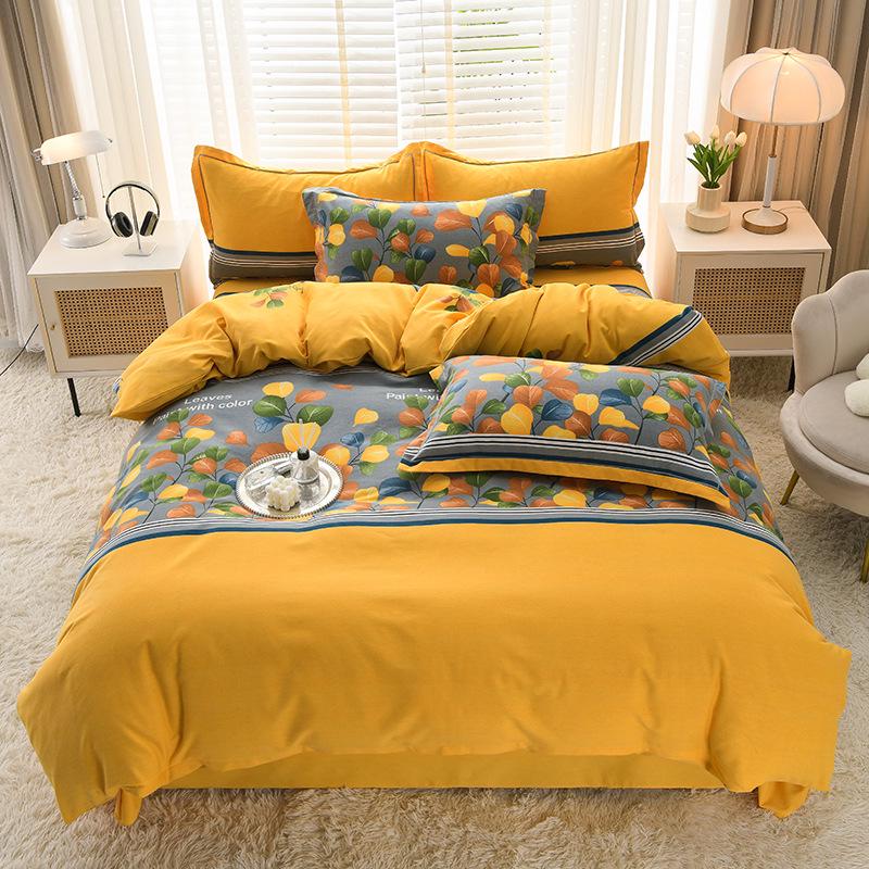 New Stylish Skin-Friendly Cotton Flannel Bedding Set - Thickened Plaid & Floral Design for Students