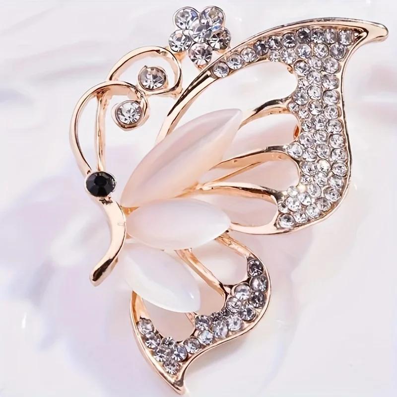 Elegant Butterfly Brooch, Fashion Clothing Accessory, Ideal Souvenir Gift for Women, Vintage Jewelry Pin