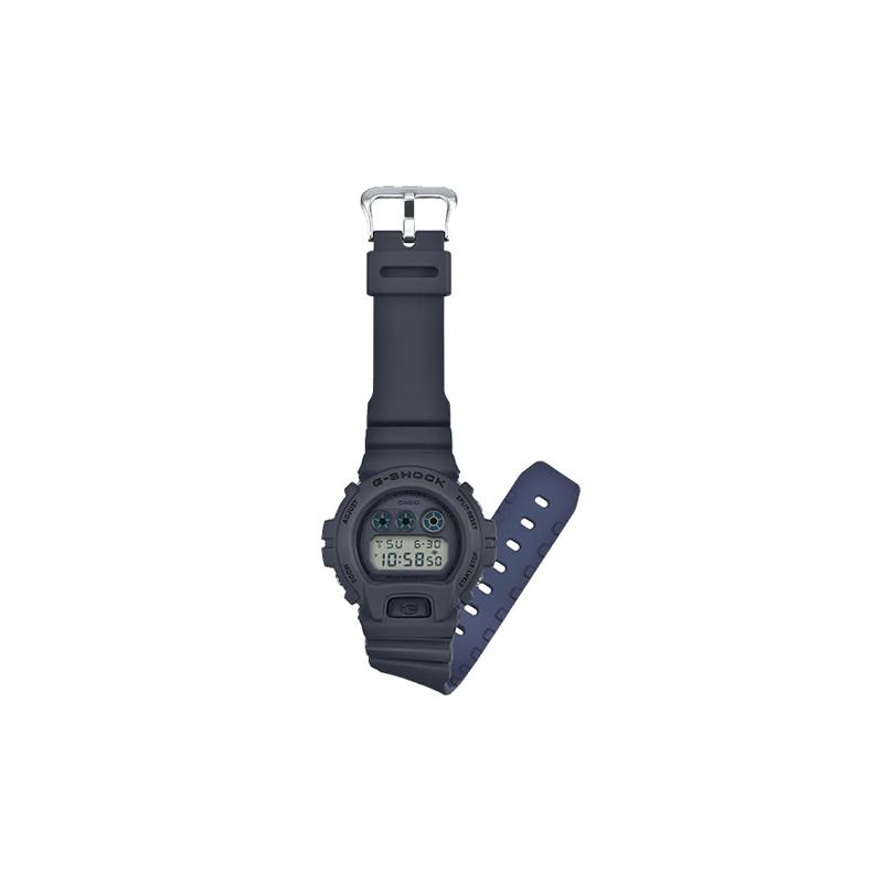 Casio G-SQUAD series 200 meters waterproof quartz movement resin strap Japanese and Korean watch men's watch gray dial DW-6900LU-8