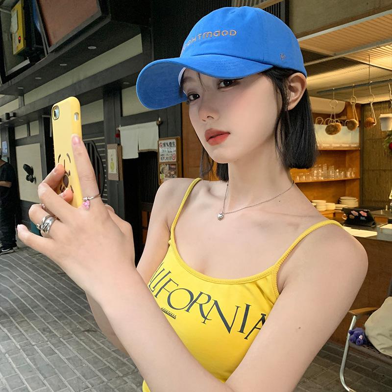 The New Korean Style Face Showing Small Cap with Letter Embroidered Blue Baseball Cap for Women In Spring Is A Trendy High Quality Baseball Cap