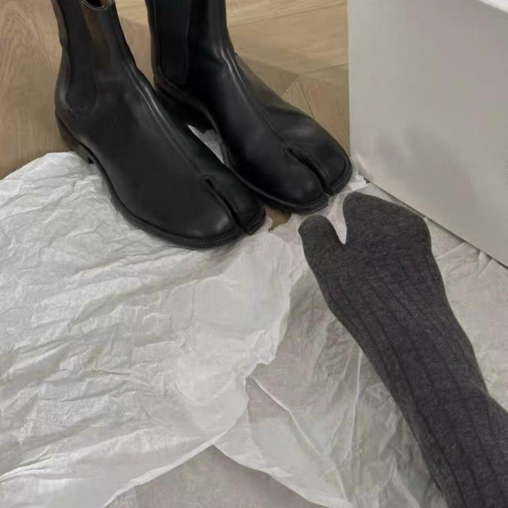 Hochwertige Zehensocken Neu gekämmt Einfarbig Damen Tabi Socken Harajuku Baumwolle Weiche Zehensocken