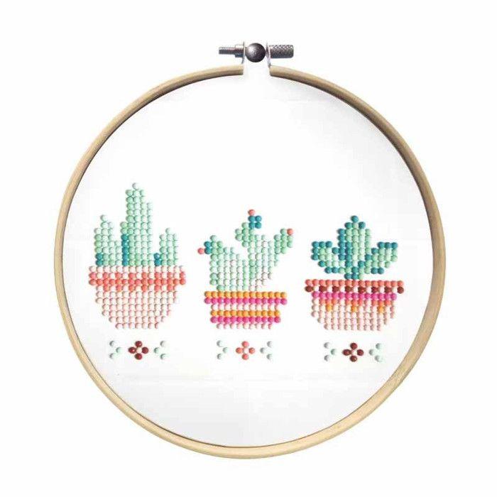 Kit de diamond painting - Enfant - Cactus - Tambour à broder + toile + strass