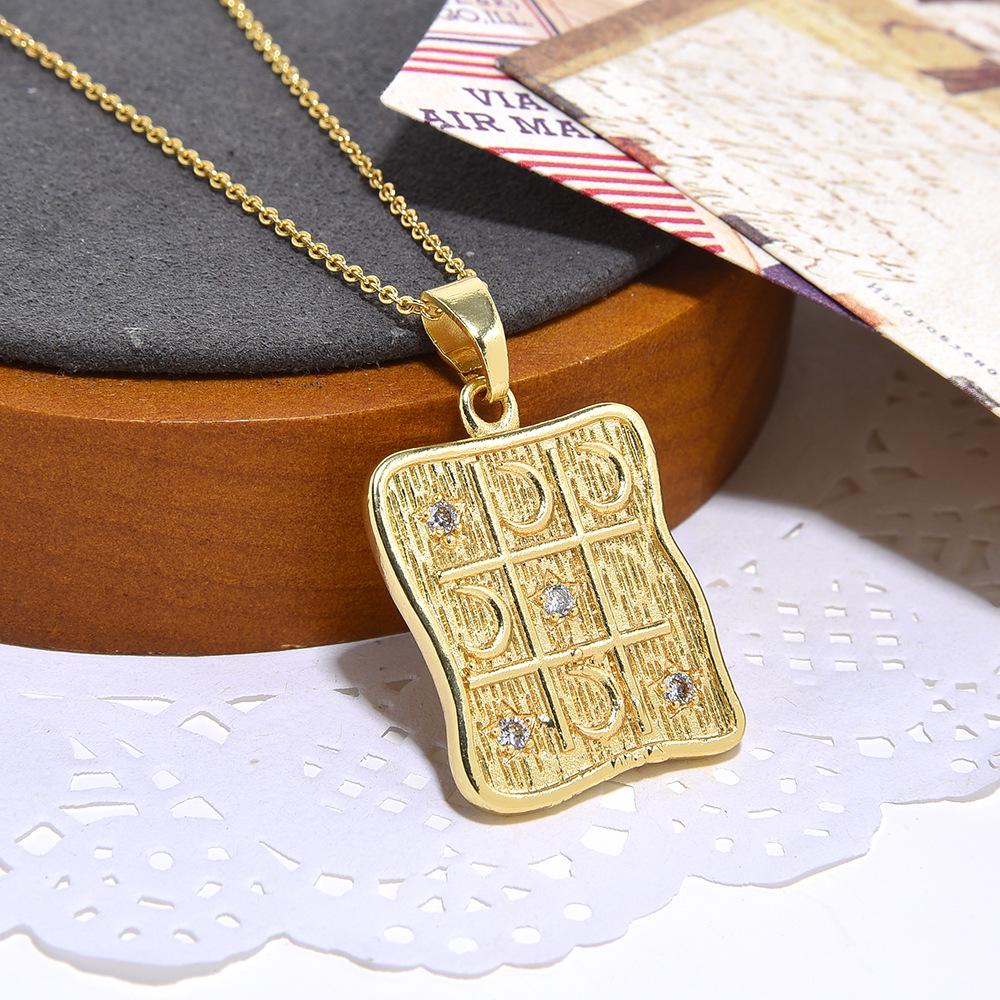 Colar Pingente Coração Zircônia Cobre Retrô Estrela Lua para Homens e Mulheres