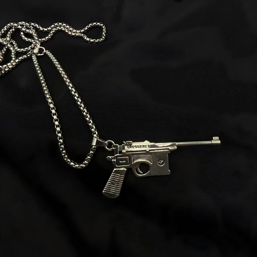 Collana Hip-hop in Acciaio Titanio Pendente a Forma di Pistola da Uomo Gioielli di Lusso alla Moda