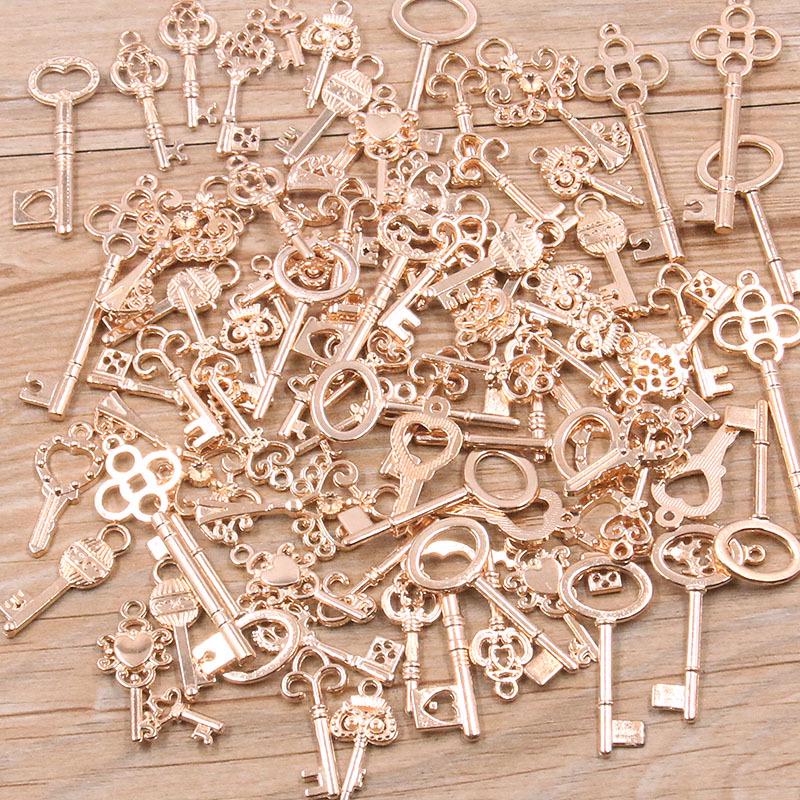 10 Farben DIY Steampunk Schlüsselanhänger Charms – Zufällig 30g, 50g, 100g Legierungs-Schmuckzubehör