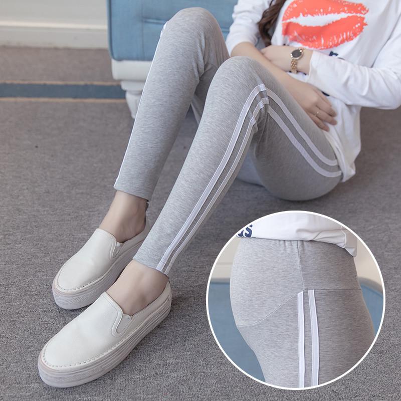 Real Shot, Maternity Leggings, Velvet Support, Maternity Pants, Thickened Pants In Autumn and Winter, and Autumn Outer Trousers for Autumn Wear.