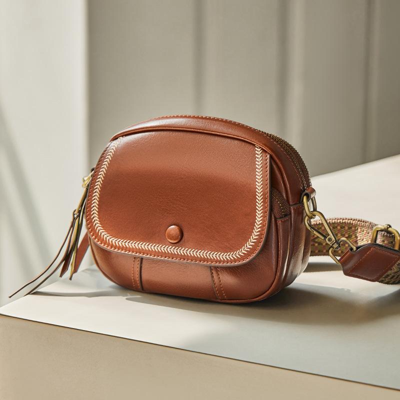 Mrs. Qiao Bag Women 2025 New Niche Mini Bag Single Shoulder Crossbody Bag Women Genuine Leather Small Round Bag Women