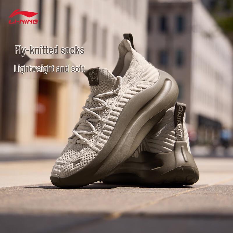 

Li-Ning Cloud Wave Knit Women s Casual Shoes 8.5
