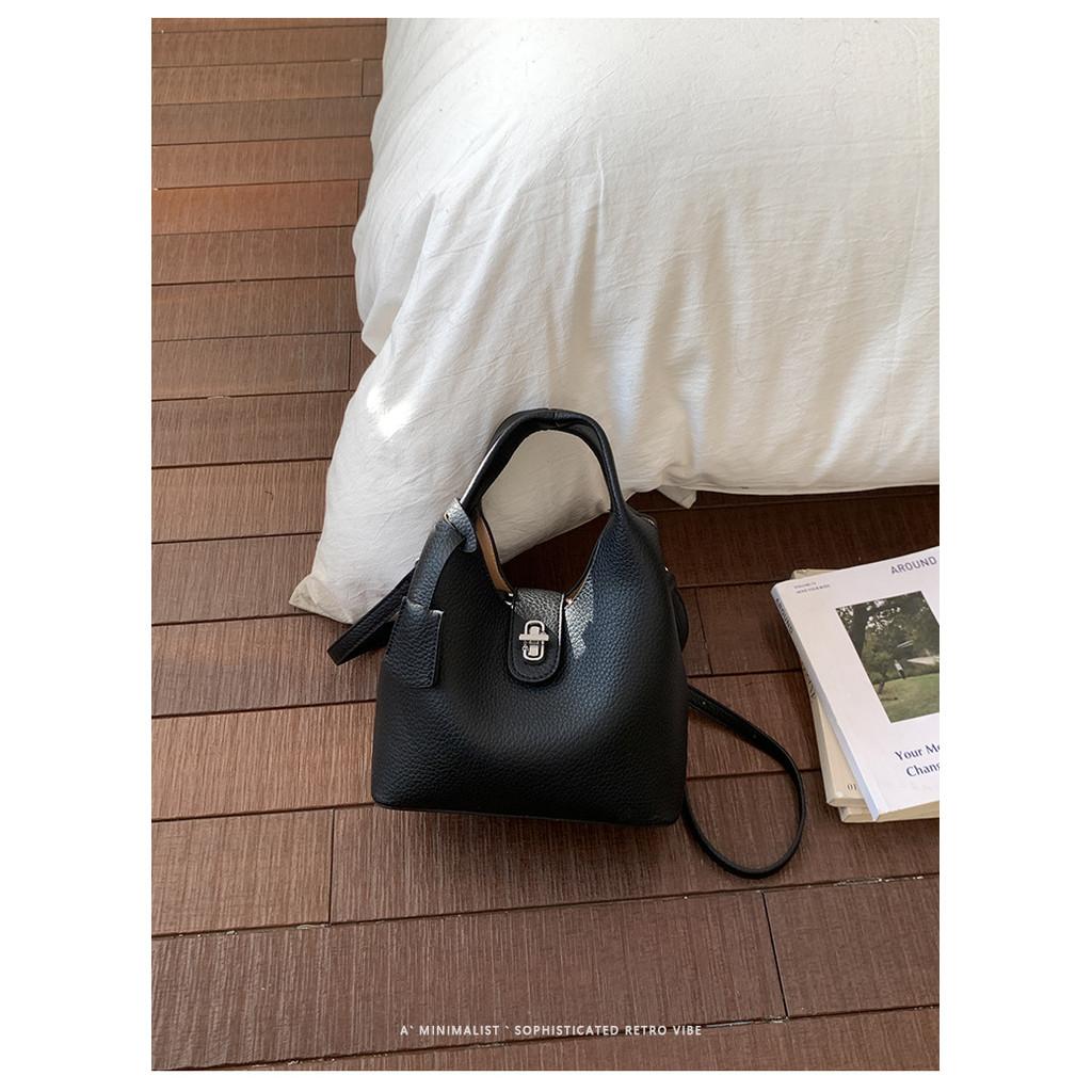 IELGY Ladies Messenger Bag Large Capacity All-Match Casual Commuter Bucket Bag Portable