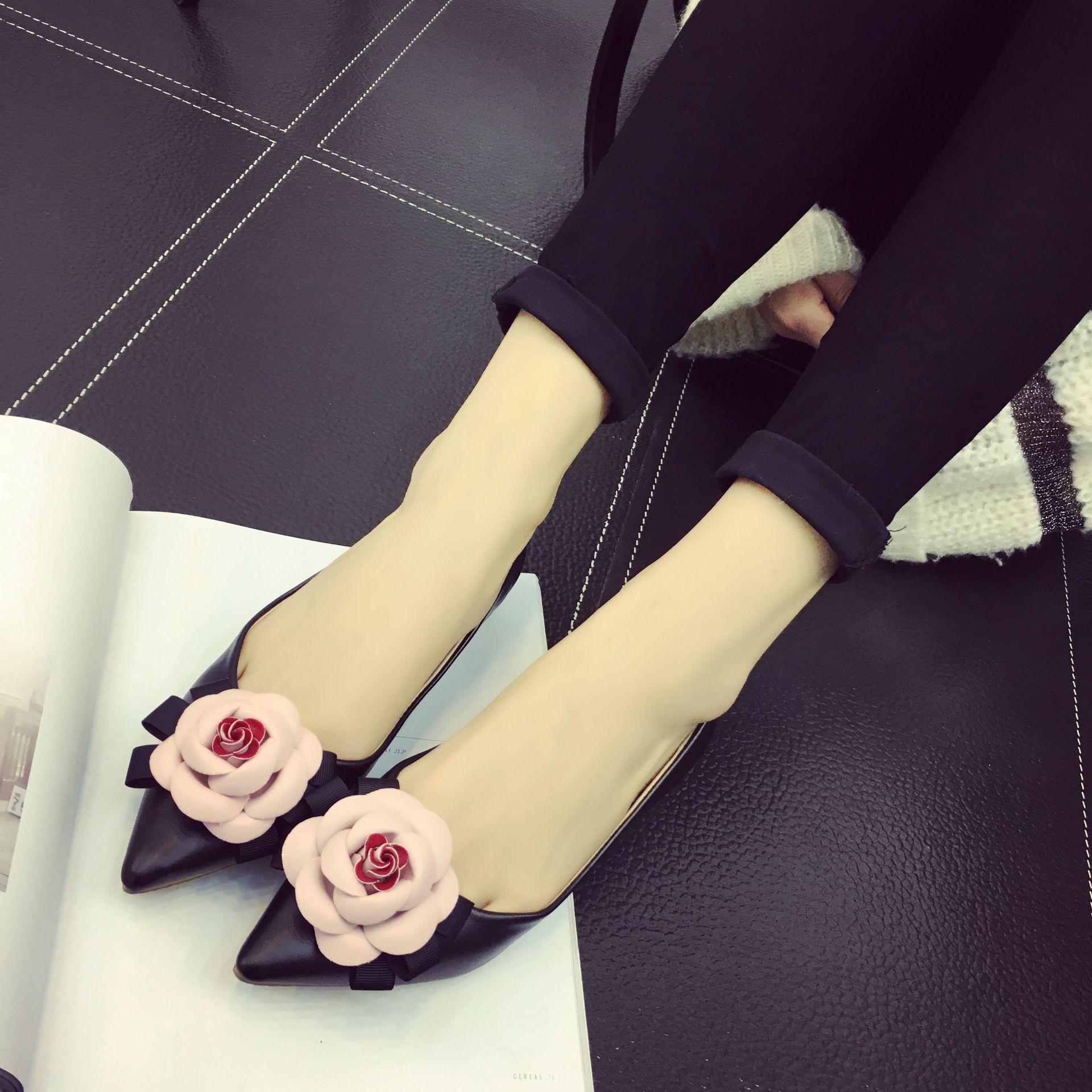 

Новые туфли для женщин Туфли на низком каблуке с милыми цветами Туфли на высоком каблуке OL Повседневные туфли с острым носком 40