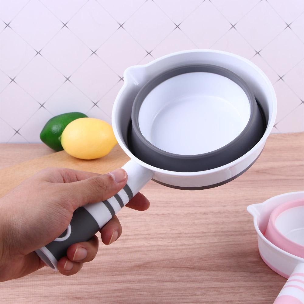 Practical Collapsible Silicone Space Saving Water Ladle Water Scoop Bath Spoon Dipper