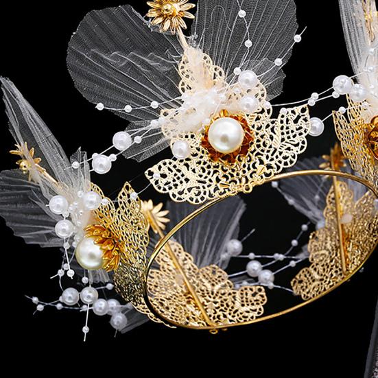 Cake Decoration Food Grade Create Atmosphere Compact Innovative Metal Flower Crown Product Bakery Accessories