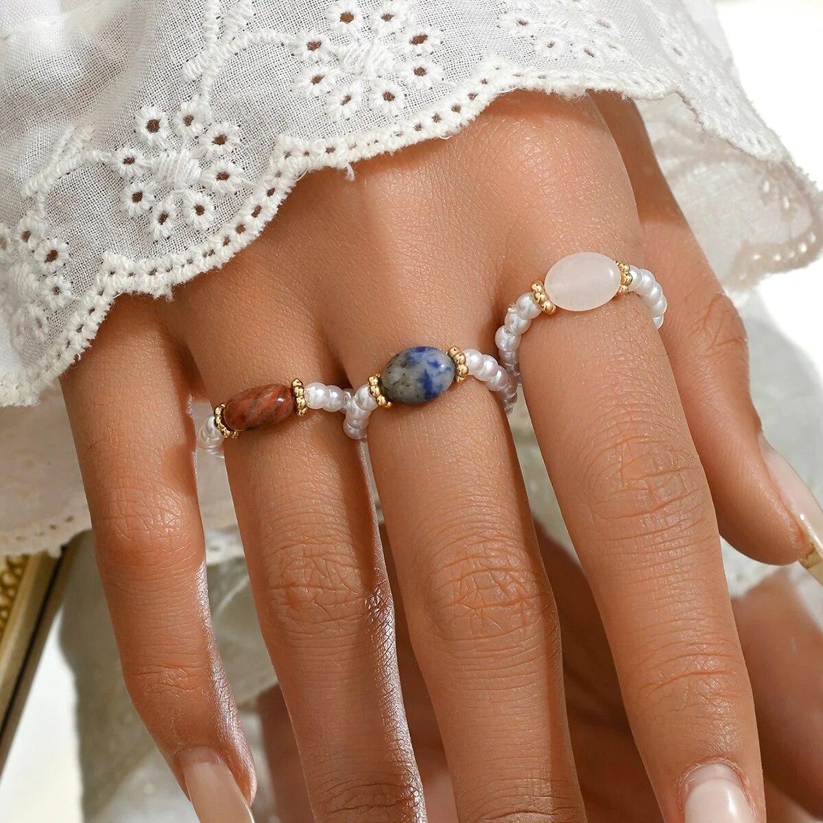 

3 PCS Set Natural Stone Pearl Beaded Rings For Women Simi Precious Stone White Pearl Elastic Rings Adjustable Hand Make Ring Set белый