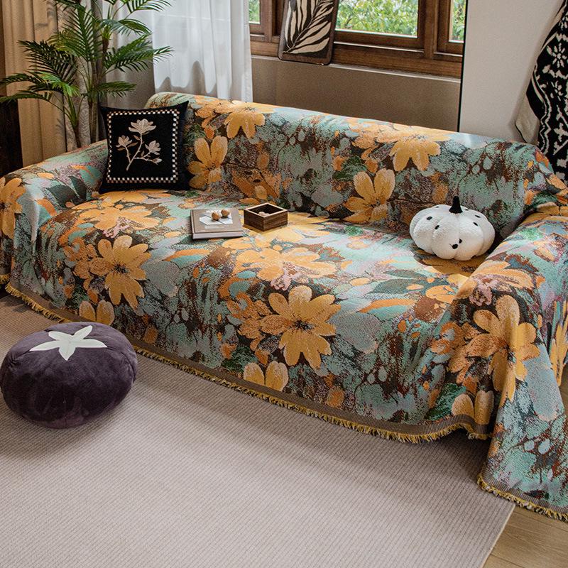 Camellia White Feather Non-slip Luxury French Sofa Throw Blanket