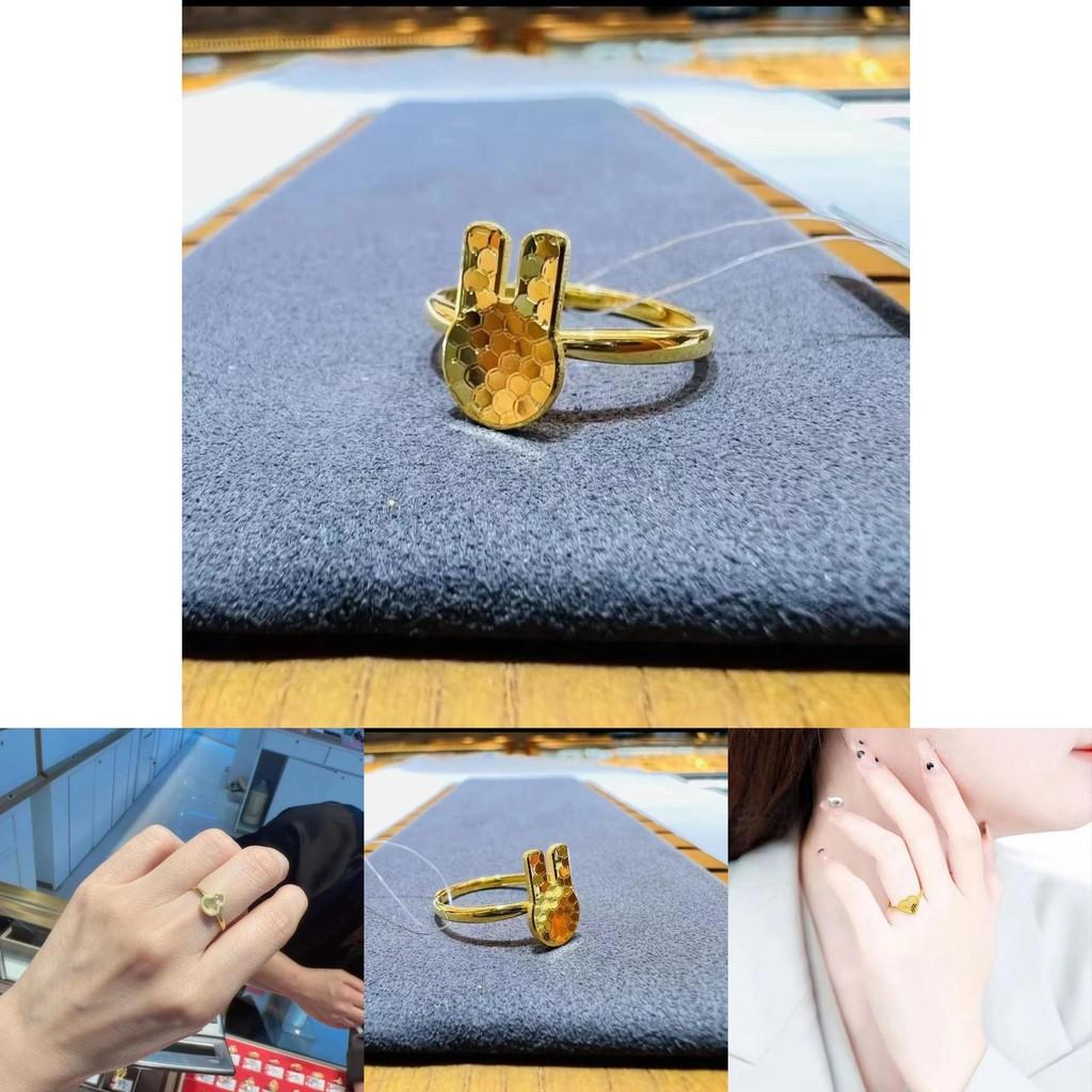 Unique Gold Plated Floral Ring With Four Leaf Clover Design For Fashion Lovers