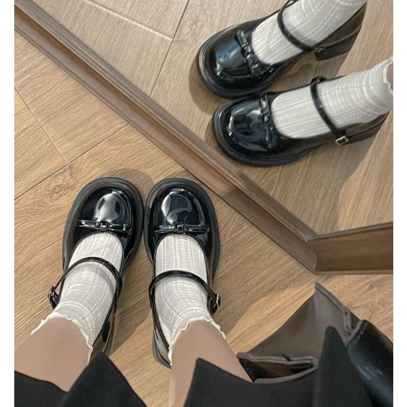 New Cute Patent Leather Mary Jane Shoes Women Autumn Buckle Straps High Heels Pumps Woman Japanese Style Uniform School Shoes