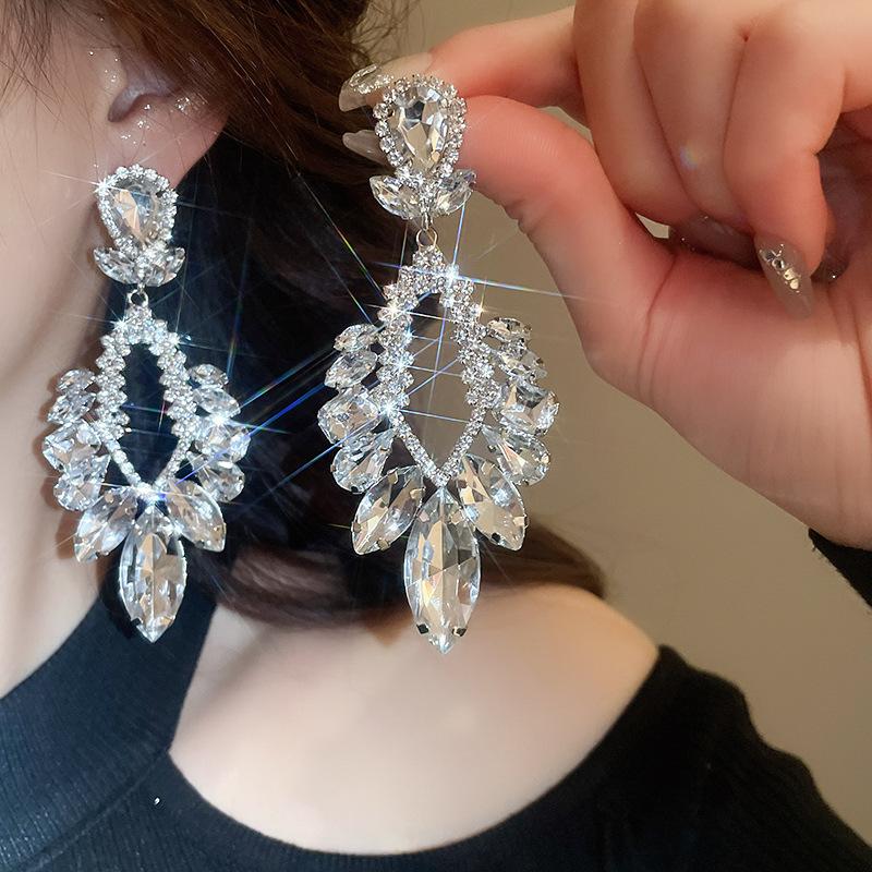 European & American Style Silver Needle Full Rhinestone Irregular Drop Earrings - Exquisite Luxury Design, Niche Fashion Versatile Earrings