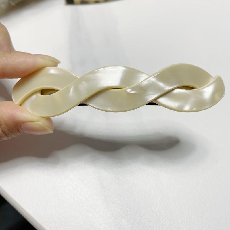 1pcs 9cm Twist French Hair Clips for Girls and Women Barrettes Hair Claw for Rolled Up Hairstyle Fashion Stylish Headwear