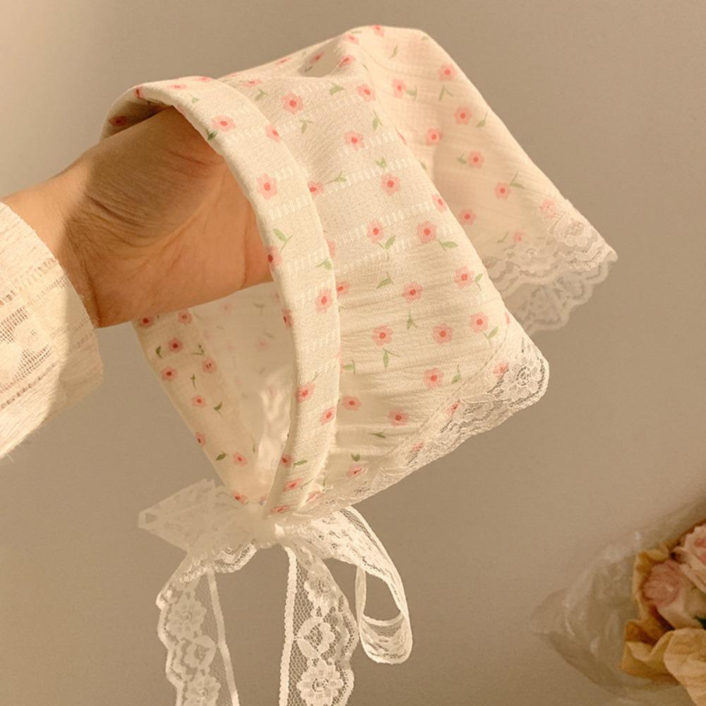 Elegant Floral Cotton Head Scarf Soft Wrap Printing Hair Scarf Vintage Lace Triangle Scarf  Beach