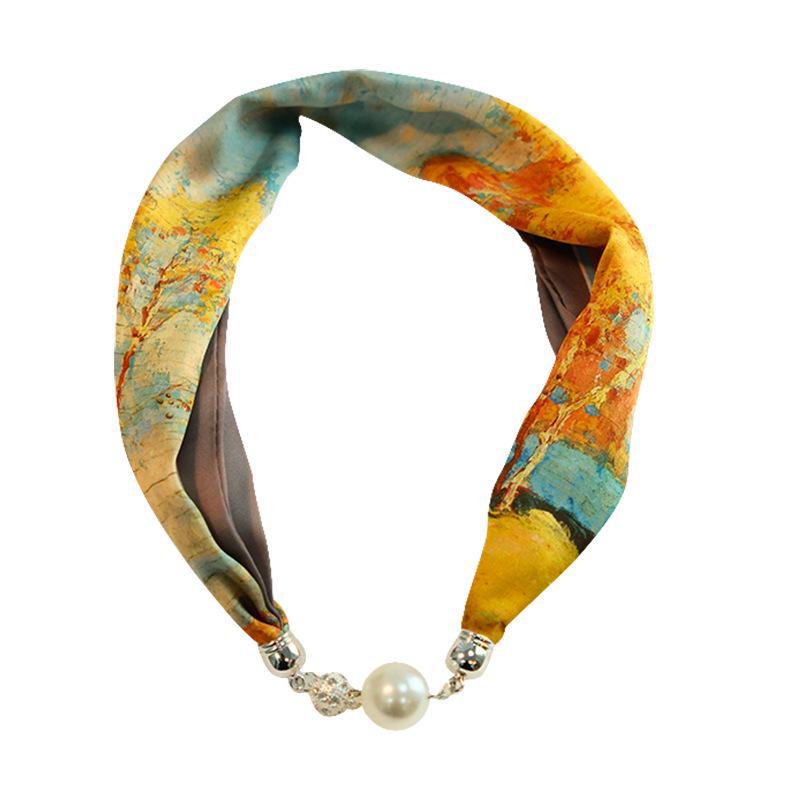 Elegant Silk Scarf with Magnetic Buckle and Pearl Necklace - Stylish Clavicle Chain for Women