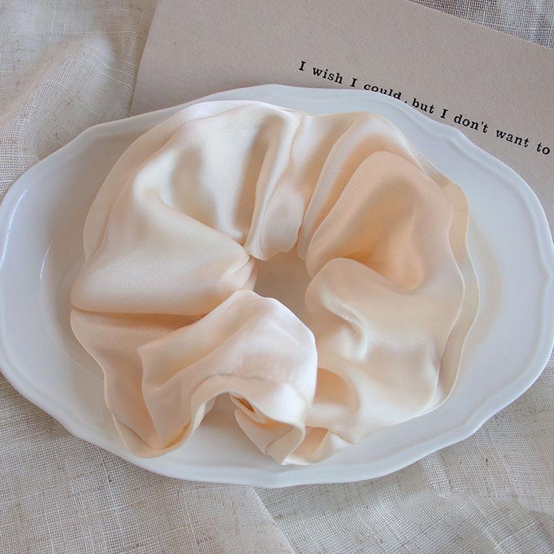 

Большая кружевная резинка-скранчи во французском стиле для женщин - Элегантный аксессуар для волос кремовый