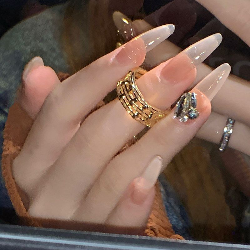 

Fashionable Blogger Zui Love Metal Casual Open Ring Gold Adjustable Opening