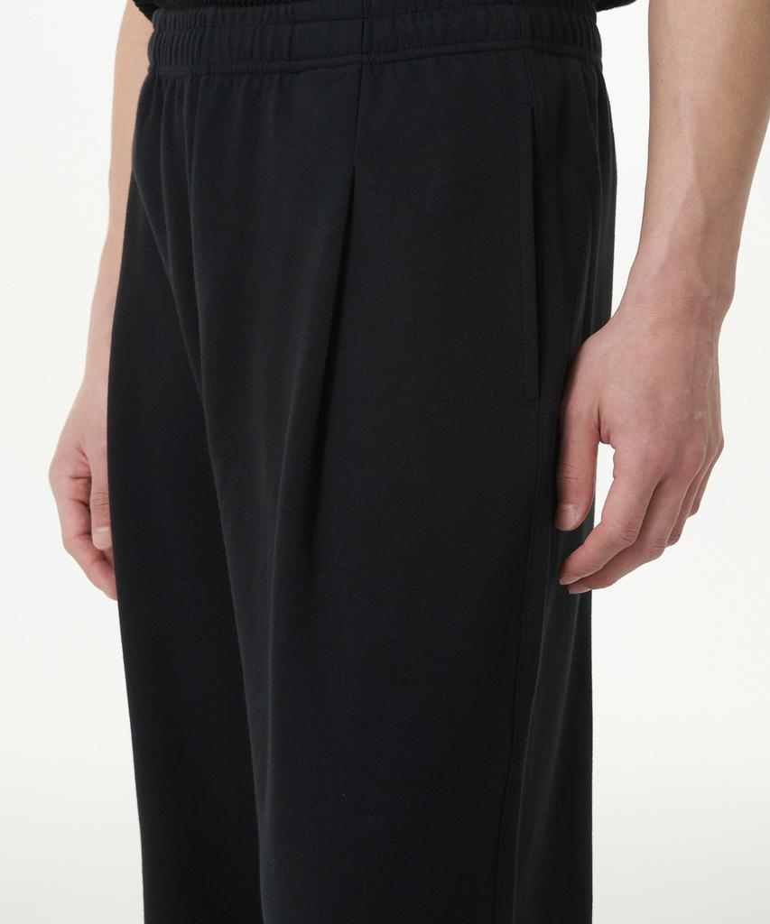 MUSINSA STANDARD [Cooltandard] One-Pleat Wide Lounge Sweatpants [Black]