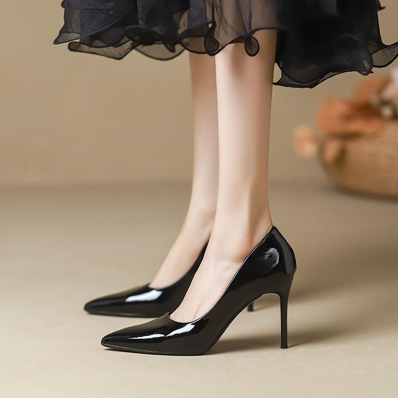 High Heels Women's Thin Heels Early Spring New Green Color Professional Pointed Design Sense Niche Temperament Celebrity Nude