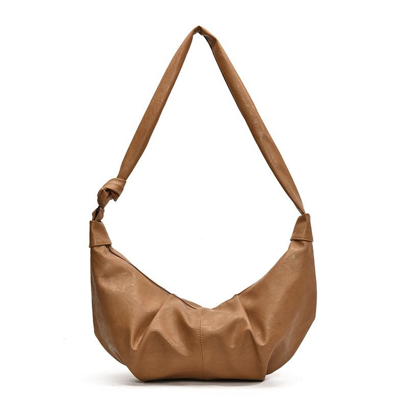 

Large capacity bag women s autumn and winter new retro pleated shoulder messenger bag commuter dumpling bag croissant bag хаки