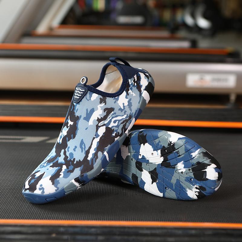 New Summer Beach Aqua Shoes Outdoor Creek Tracing Water Shoes Quick Dry Breathable Hiking Aqua Shoes Lighten Yoga Sneakers