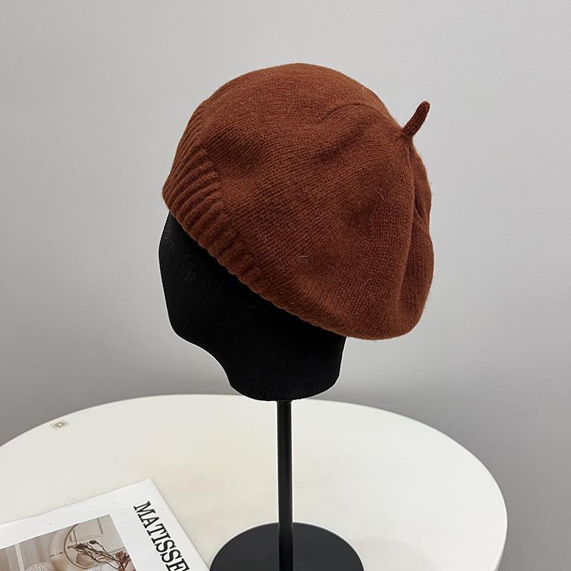 Słodki modny wełniany beret dziergany damski jesienno-zimowy prosty wszechstronny kapelusz malarza