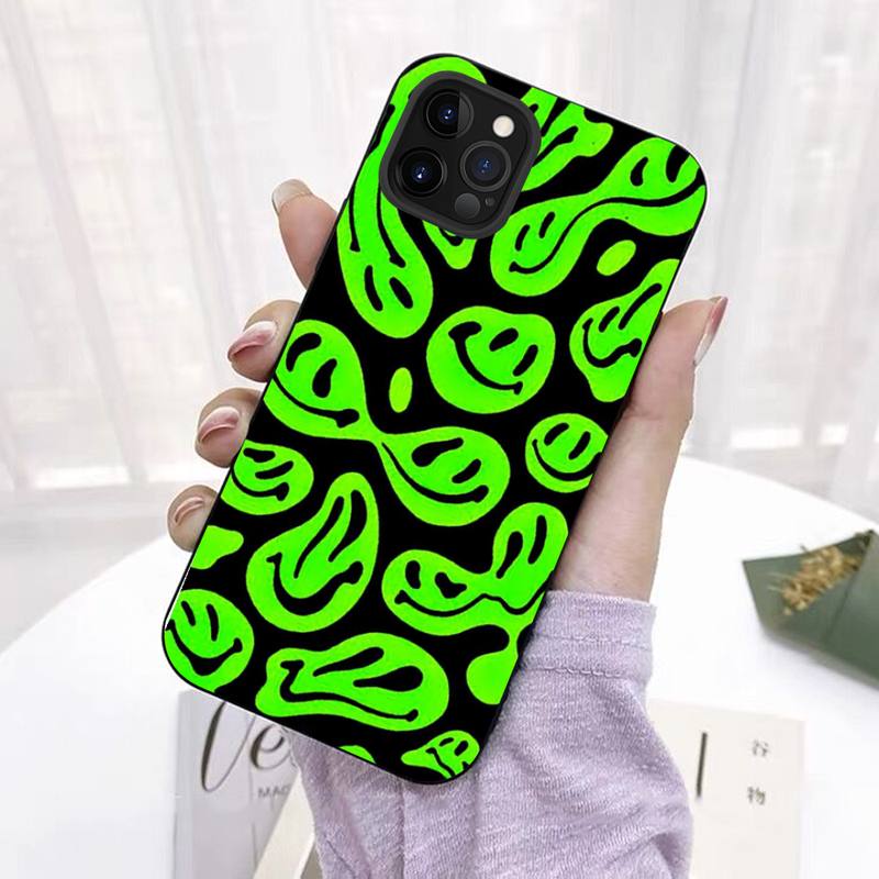 Cute Funny Trippy Smiley Face Phone Case for iPhone 11 12 13 Mini Pro Max 8 7 6 6S Plus X 5 SE 2020 XR XS Funda Case