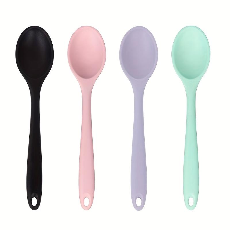

4-piece heat-resistant non-stick silicone utensil set, 8-inch. Ideal for cooking, baking, stirring and serving. 4pcs