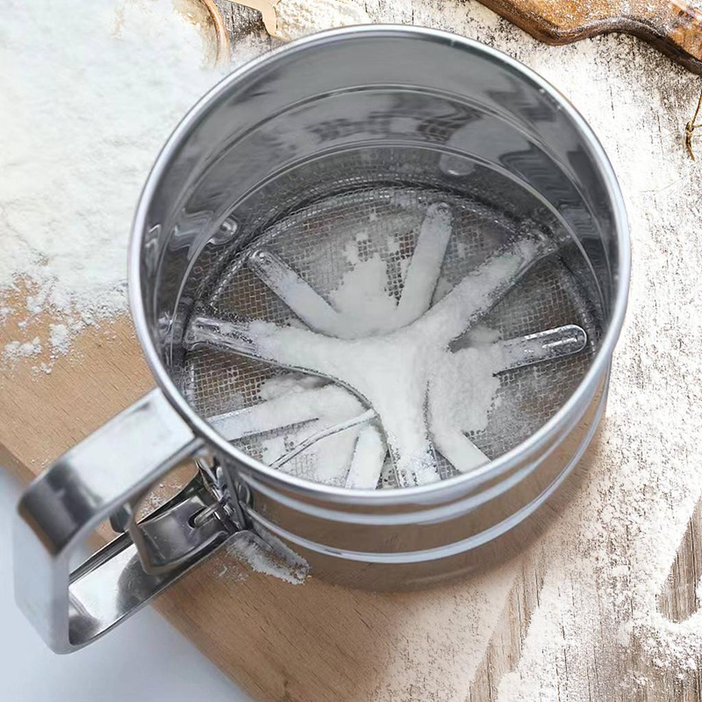 Flour Sifter Stainless Steel Fine Mesh Hand Press Flour Sifter Cup for Baking Flour Powder Sugar