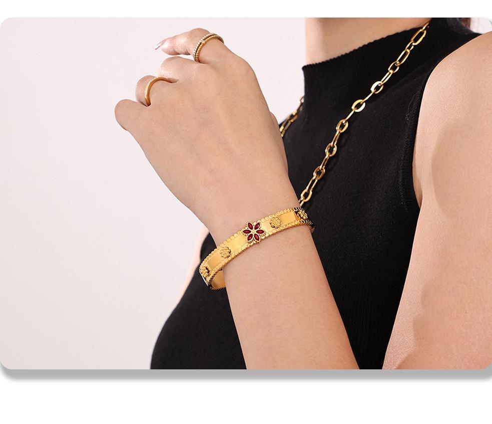 18K Gold-Plated Zircon Snowflake Ferris Wheel Bracelet