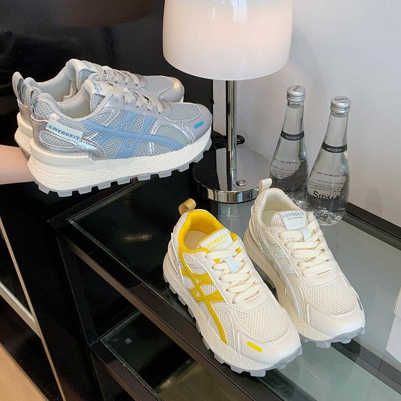 Summer Thin Breathable Mesh Running Shoes Women's 2025 New Thick-soled Light Feet Small Sports Casual Dad Shoes