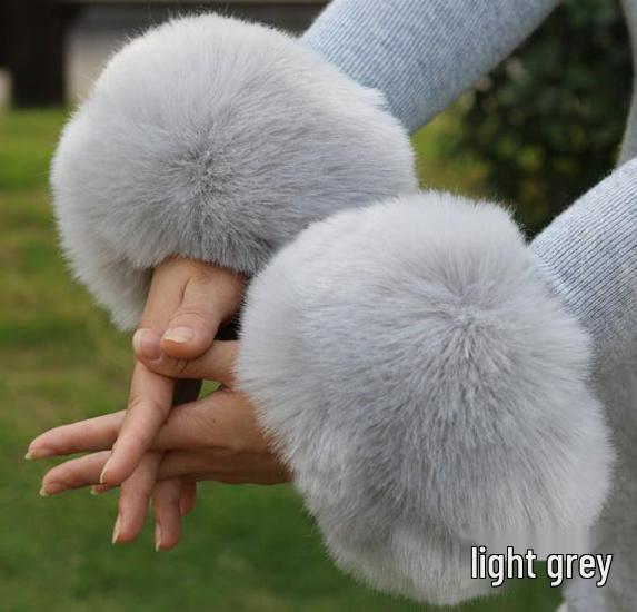 Women's Fluffy Faux Fur Wristband & Cuff Sleevelets