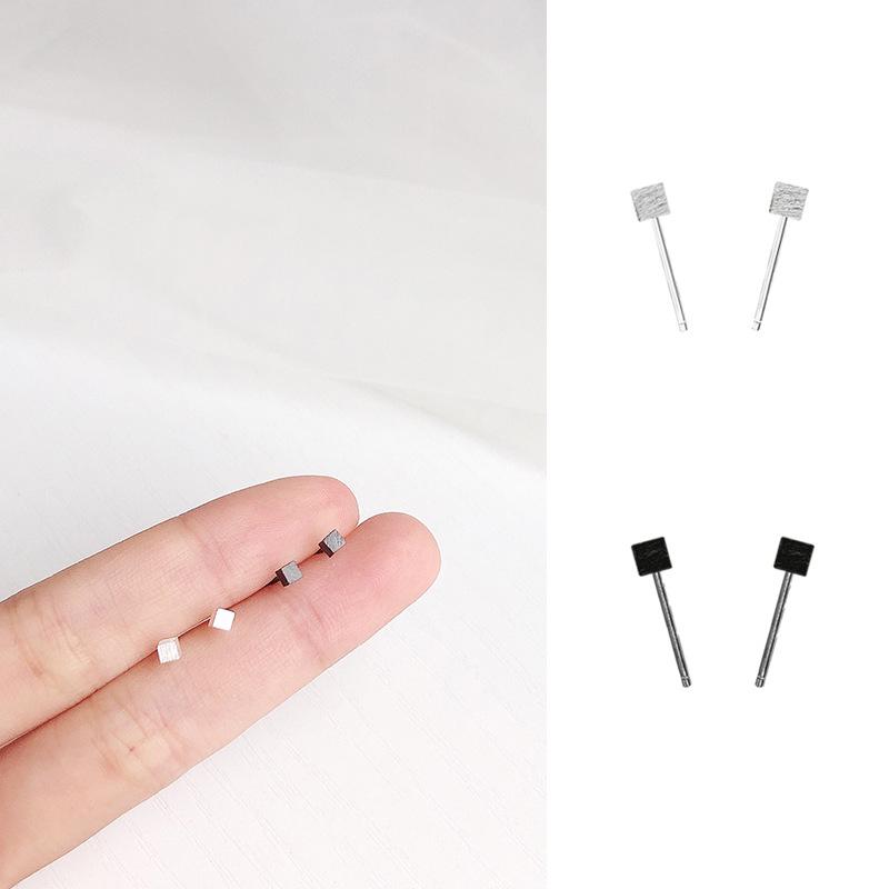 

S925 Silver Stud Earrings: Japanese & Korean Literary Style, Simple Fashion, Brushed Mini Square Design, Versatile for Women S925 Silver Needle