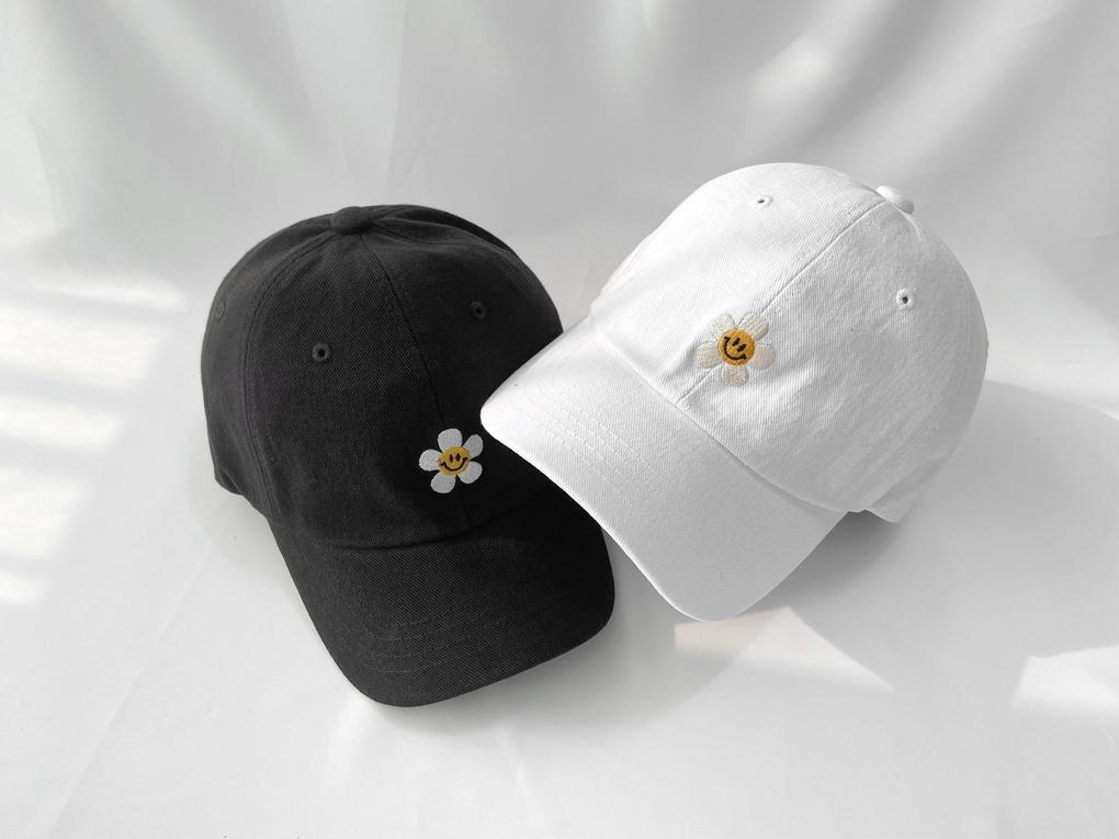 Women's Unisex Smile Daisy Ball Cap Hat Basic