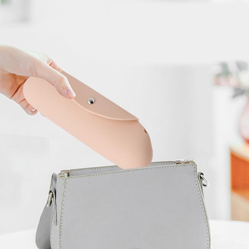 Travel Makeup Brush Holder,Silicone Trendy Portable Cosmetic Face Brushes Holder,Soft and Sleek-Makeup Tools Organizer