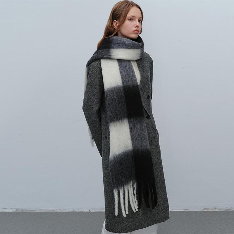 Luxury  Cashmere Womens Scarf Winter Thick Warm Color Block Wraps Female Pashmina Long Tassel Female Bufandas Thick Blanket