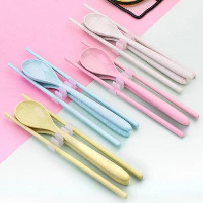 Portable 3PCS paille de blé Couverts Cuillère Baguettes Fourche avec Travel Case Set Cadeau