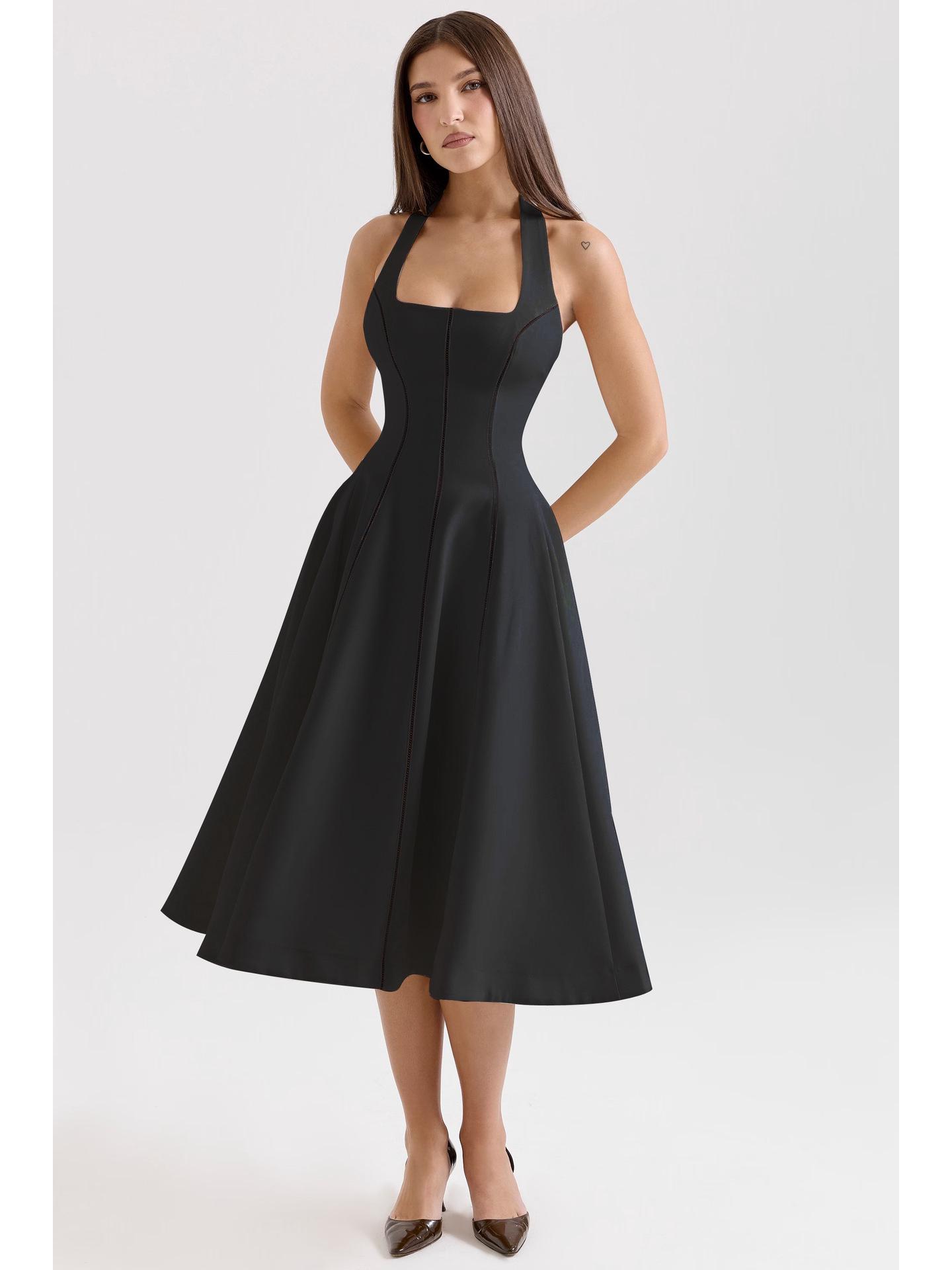 

2025 European & American Style Black Halter Square Neck Sleeveless Retro Dress L