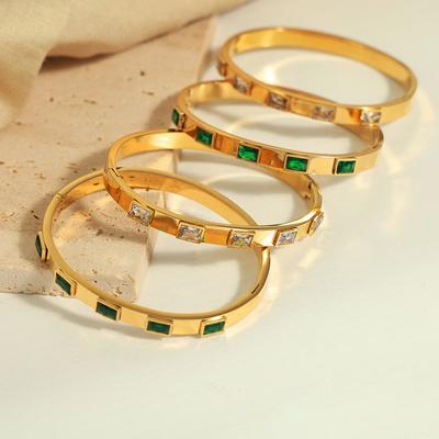 Vintage pozlacený titanový ocelový náramek 18k Zirkonový náramek pro ženy Starší smysl Módní šperk stejný jako u internetových celebrit