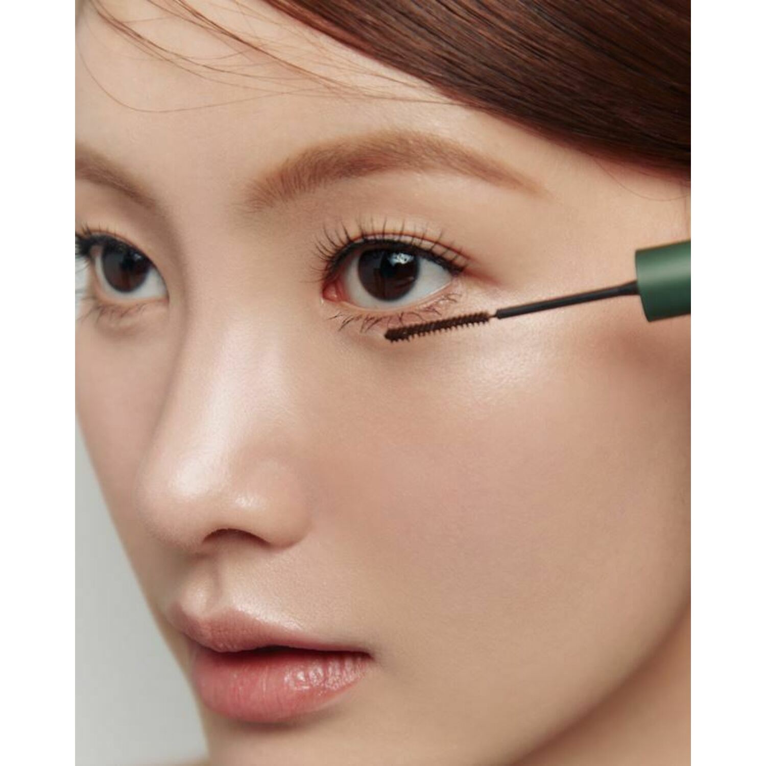 

Кисть-лайнер Giverny Milchak 0,6 г 3 цвета 03 Brown