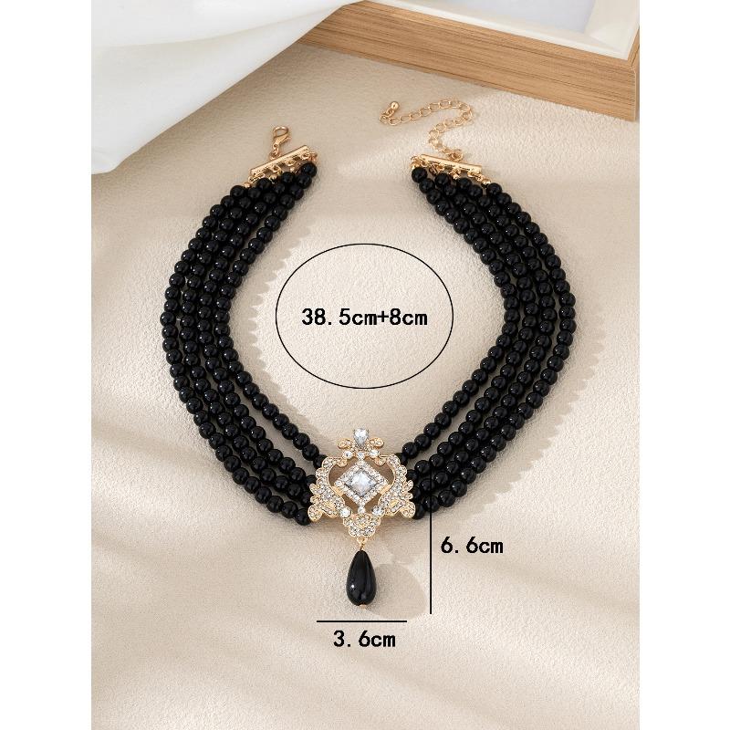 

Meier French retro faux pearl necklace - four-row, multi-layered court style choker - statement necklace білий