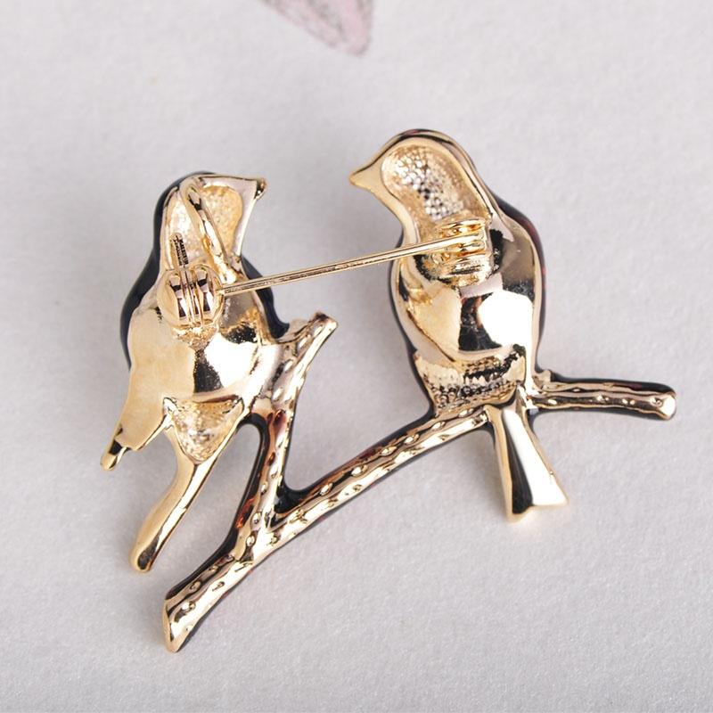 Blucome Fashion Two Birds Shape Pins Colorful Enamel Imitation Pearl Animal Magpie Brooches Women Party Suit Clothes Accessories