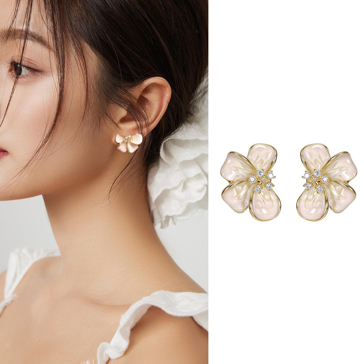 

14 серьги-гвоздики с цветком из циркона и серебряной иглой, с капающим маслом, модные и милые, темпераментные, сто элегантных женских серег